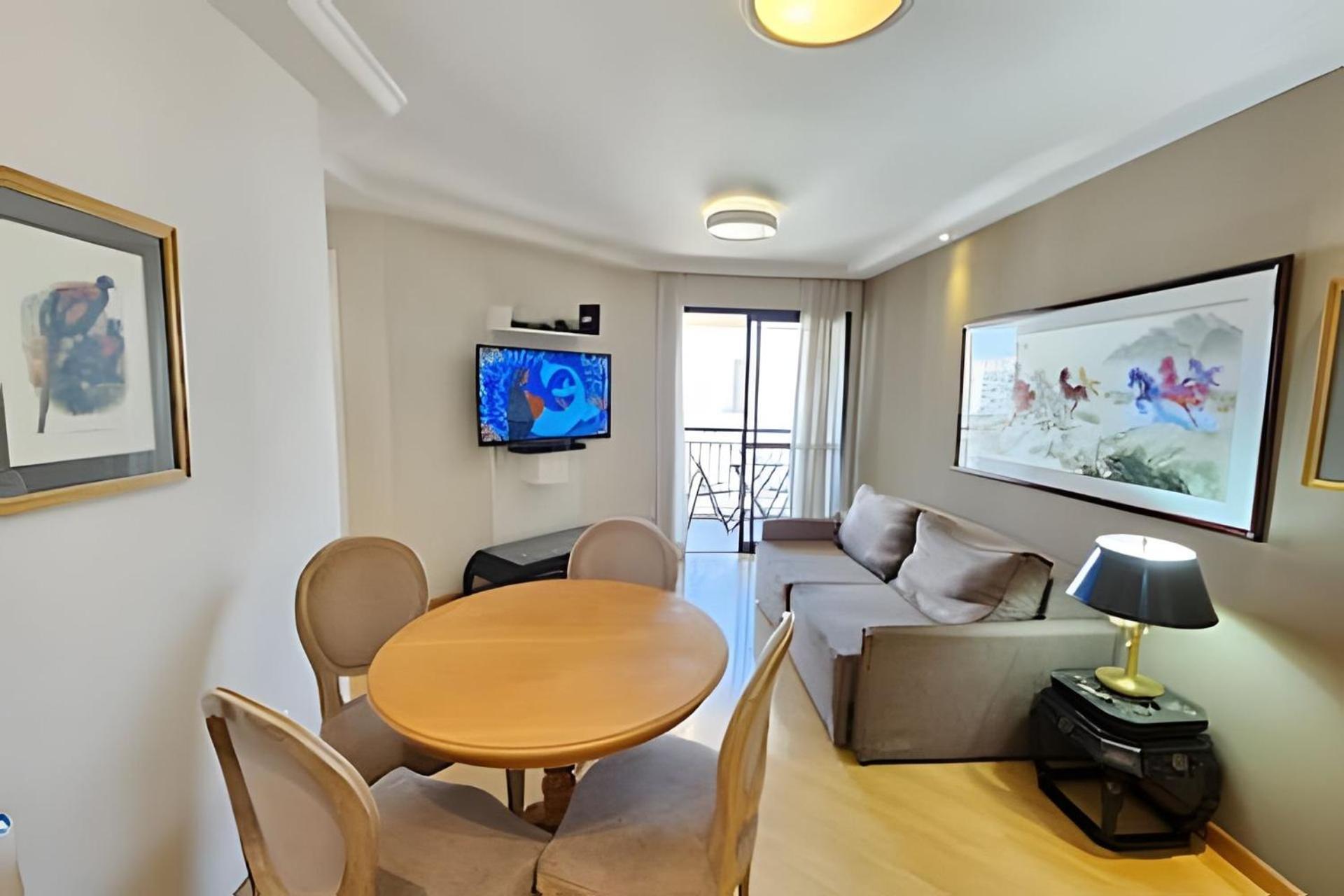 Flat Com Dois Quartos Em Moema Apartamento São Paulo